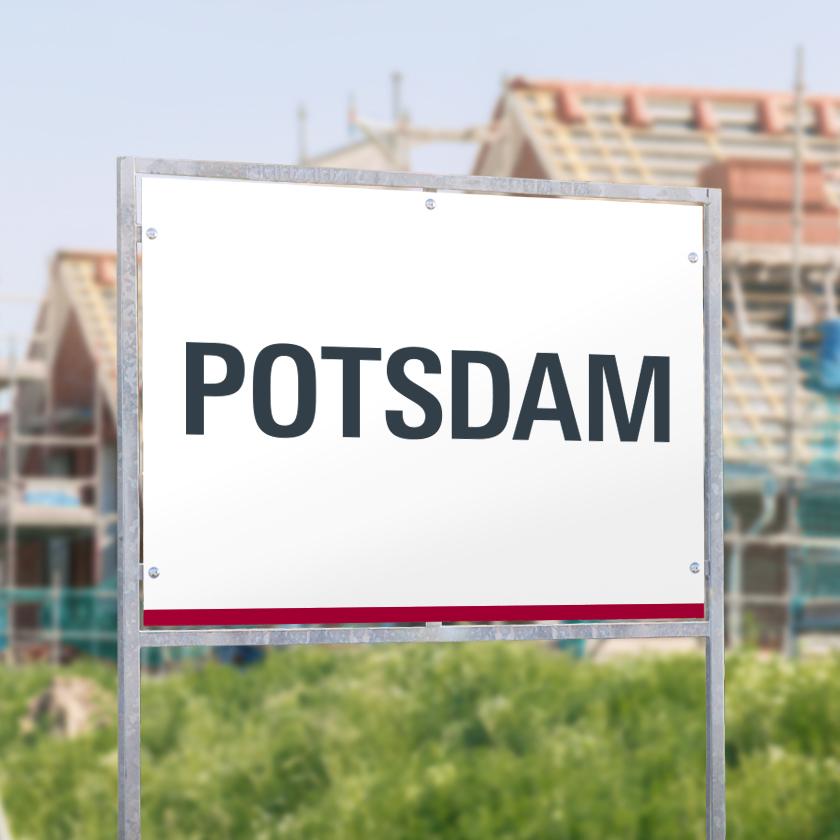 Potsdam-Schild vor einer Viebrockhaus Baustelle